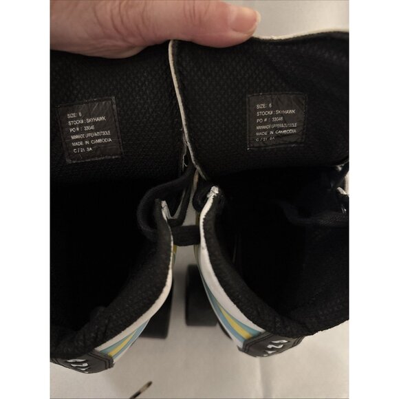 Antik Skyhawk Roller Derby roller skates, white blue yellow.Size 6. - Picture 9 of 12